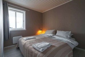 2 bedrooms, WiFi, bed sheets - Arctic Stay | 2 soverom | sentralt (Tromsø)
