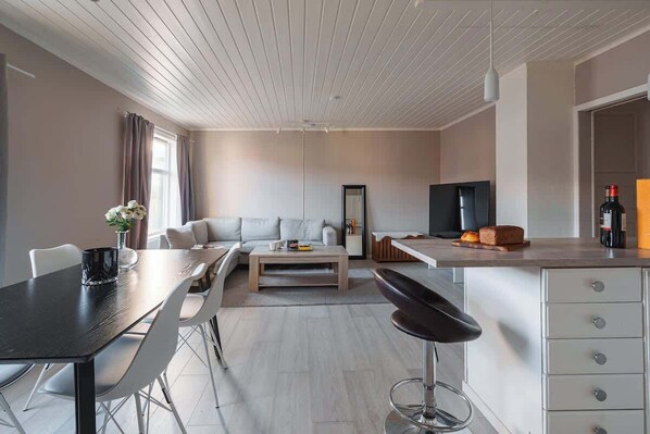 Interior - Arctic Stay | 2 soverom | sentralt (Tromsø)