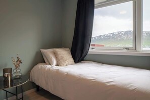 2 sovrum, resesäng, wi-fi och sängkläder