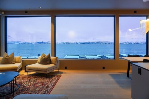 3BR Villa Stunning View