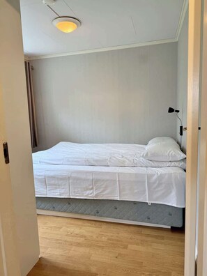 1 bedroom, travel crib, WiFi, bed sheets