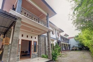 Exterior - Wisma CK Kebumen by Cozzy (Kebumen)