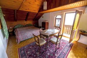 Free WiFi, bed sheets - Vineyard cottage Rustika (Novo Mesto)