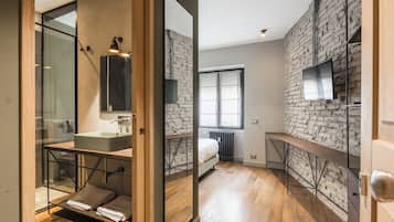 Double Room | Bathroom