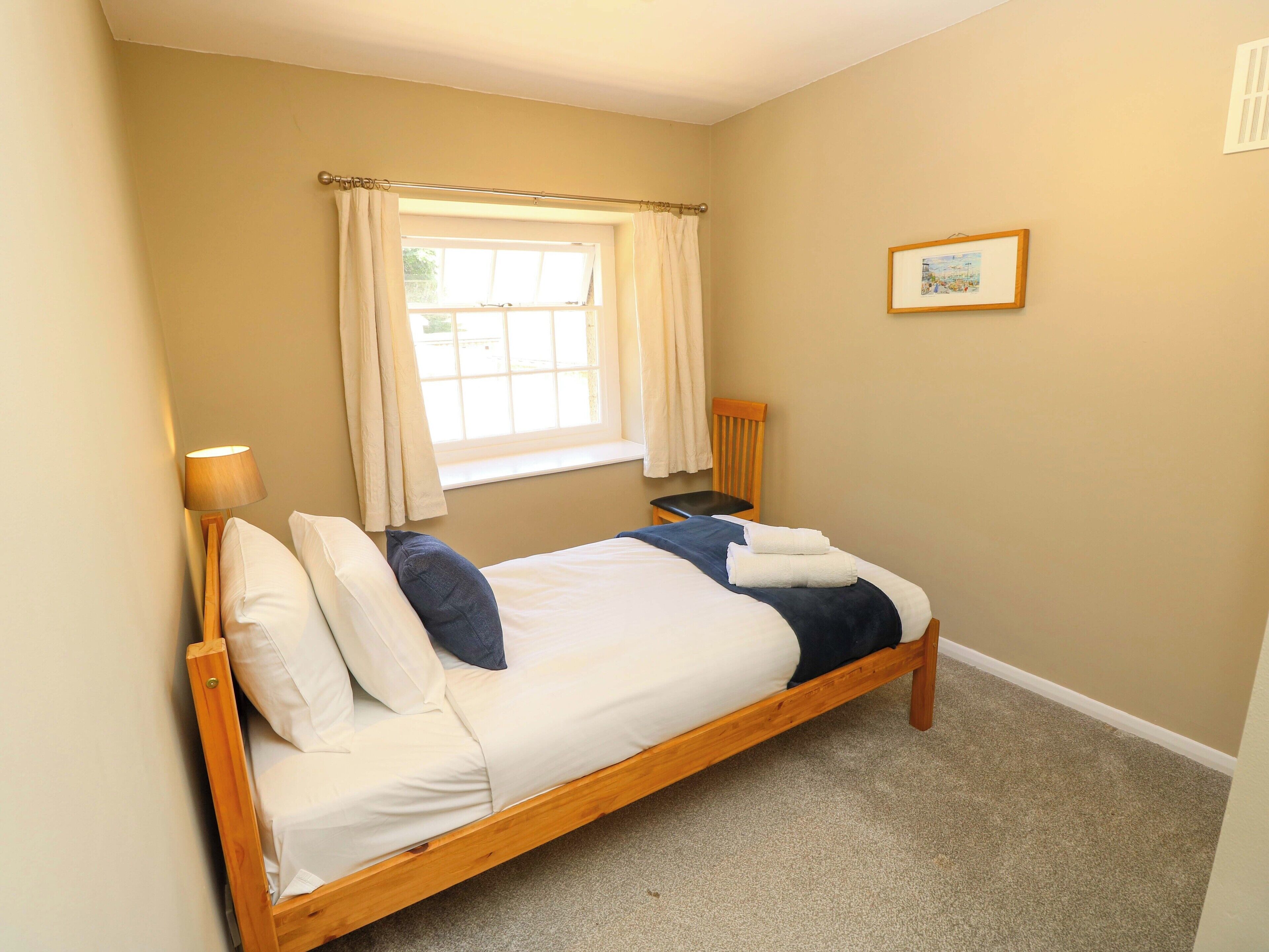 3 bedrooms, individually decorated, individually furnished, free WiFi