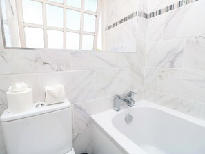 Shower - The Stable Cottage (Ventnor)