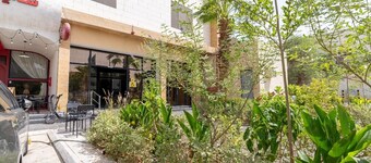 towlan hotel