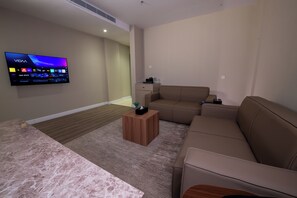 Triple Room | Bathroom | Separate tub and shower, hair dryer, towels, soap