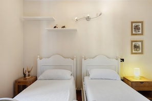 2 chambres, fer et planche Ă repasser, Wi-Fi, draps fournis