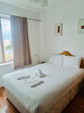 2 habitaciones, wifi gratis y ropa de cama 