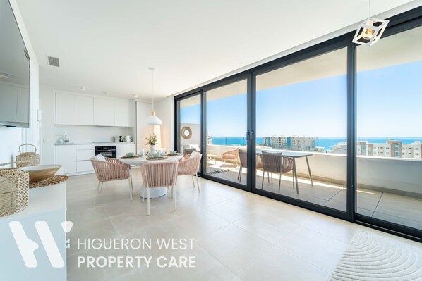 Dining - The Casa Solana by HWPC (Fuengirola)