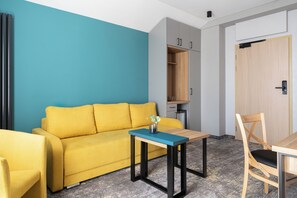 Premium Suite | Meja, Wi-fi percuma