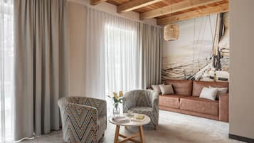 ลักซ์ชัวรี่อพาร์ทเมนท์ | โต๊ะทำงาน, Wi-Fi ฟรี