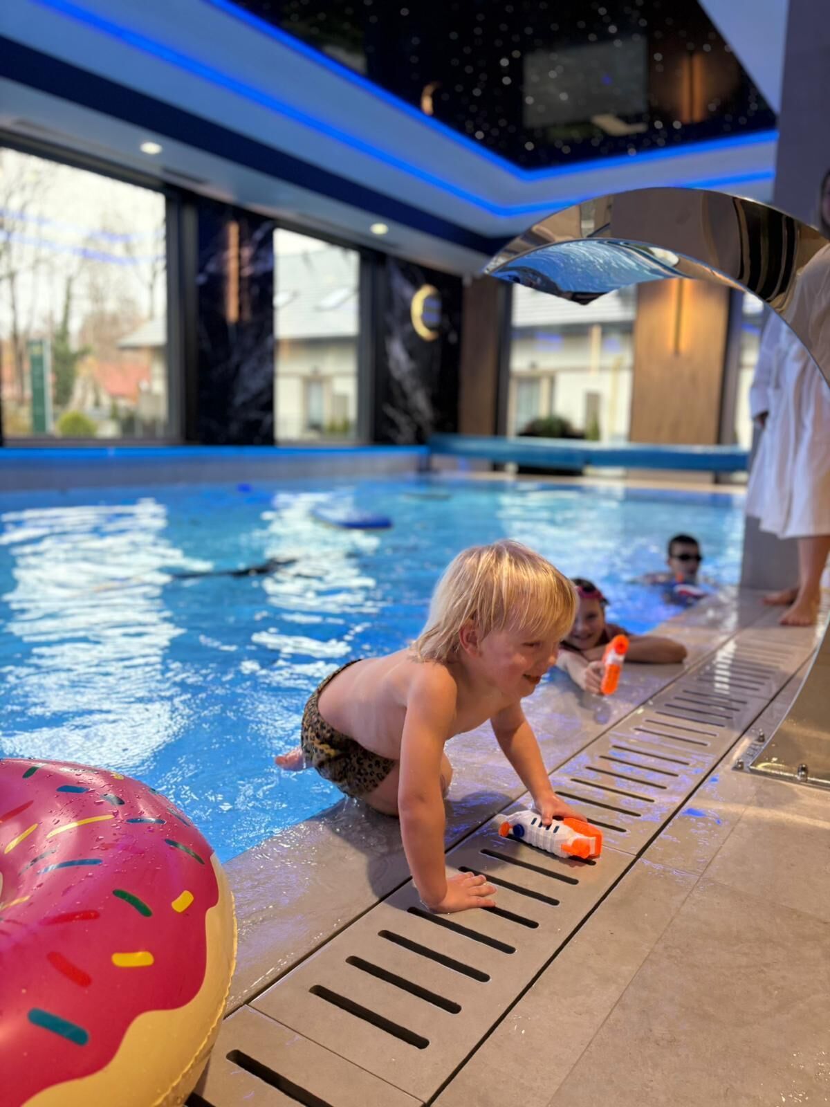 Indoor pool, open noon to 8:00 PM, sun loungers, lifeguards on site