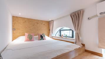 Blackout drapes, iron/ironing board, free WiFi