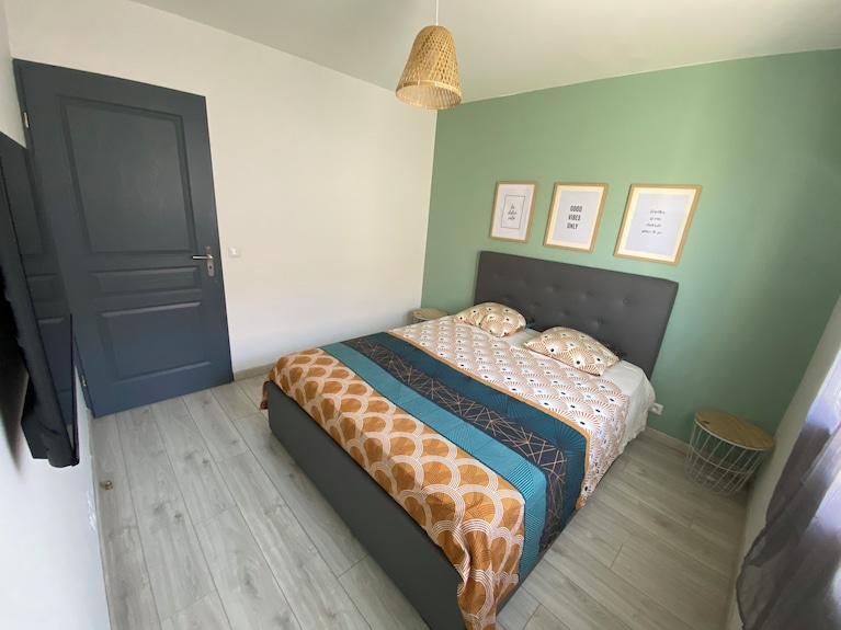 Appartement Neuf 55m² Avec Balcon & Parking Proche A13/gare - Mantes-la-Jolie