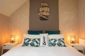 3 bedrooms, WiFi, bed sheets