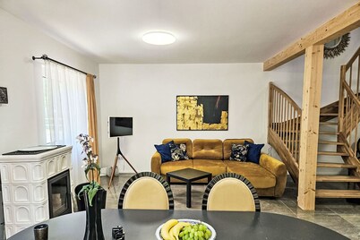 Wonderful private villa for 4 people with WIFI, TV, patio and pets allowed