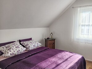 2 slaapkamers, reisbedje, gratis wifi