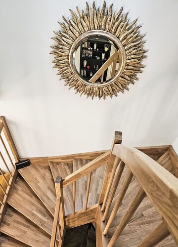 Beautiful private villa for 4 guests with WIFI, TV, patio and pets allowed