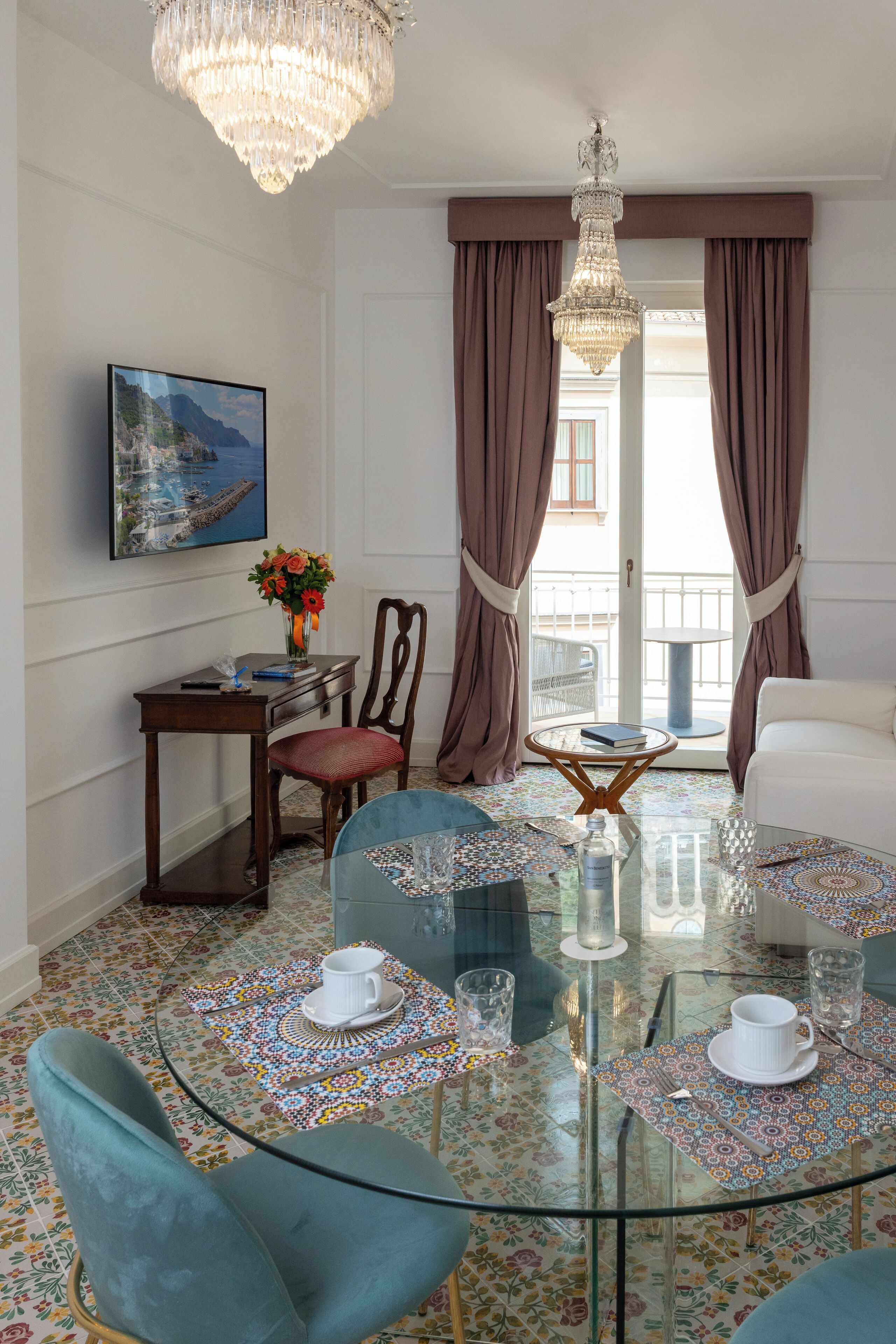 Departamento | Área de sala de estar | Televisión LED de 50 pulgadas con canales digitales 