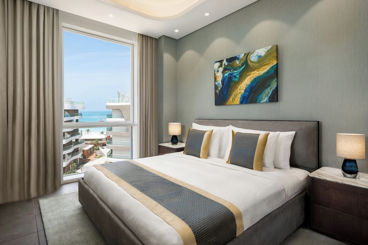 Room, 2 Bedrooms, Sea View (Residence) | In-room safe, desk, laptop workspace, blackout curtains