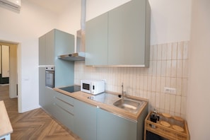 Deluxe Apartment | Private kitchen