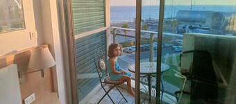 2 bed room Hotel Suites in Fabulous Herzliya with WiFi, AC, fitness room