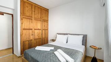 3 quartos, Wi-Fi de cortesia, roupa de cama