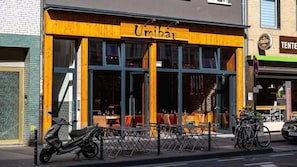 Ulkoruokailutilat