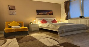 1 bedroom, free WiFi, bed sheets, wheelchair access