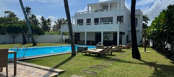 Oceanfront 5-bedroom villa with pool & chef on Sri Lanka's Southernmost point