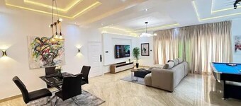 Cozy Cove Residence