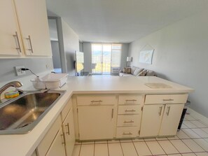 Interior - Aloha Living at Waikiki Lanais | Pool + Gym (Honolulu)