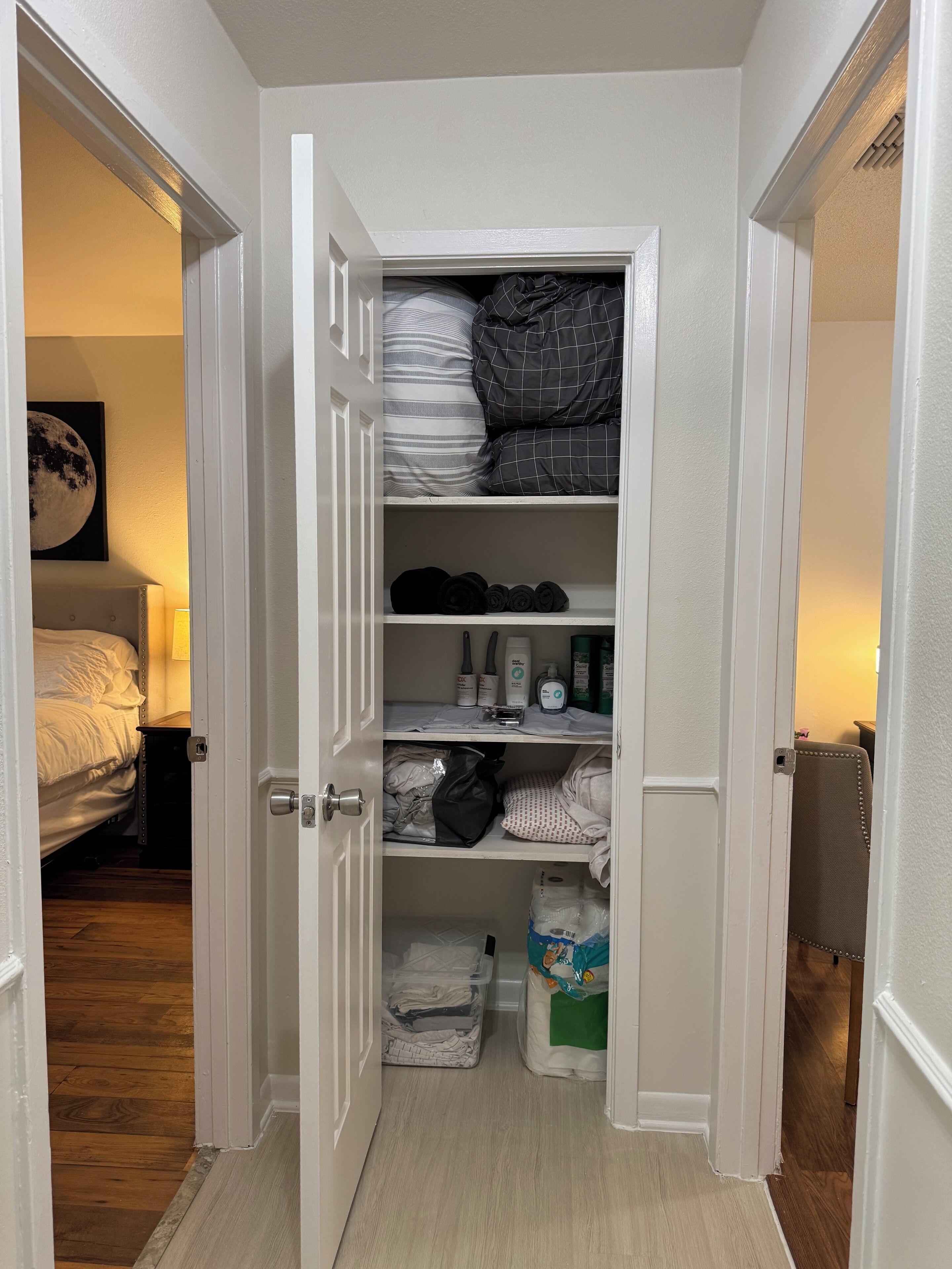 3 bedrooms, WiFi, bed sheets