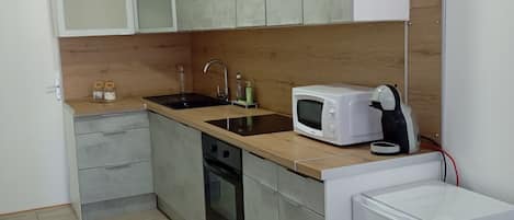 Microwave, oven, stovetop, dishwasher