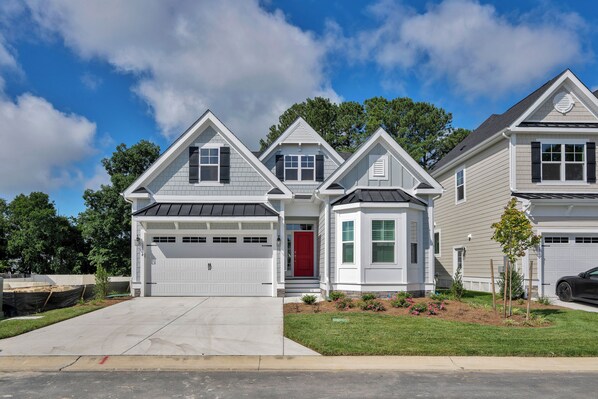Exterior - Golf, Pools, Tennis and more! 23704 Brickwalk Drive (Millsboro)