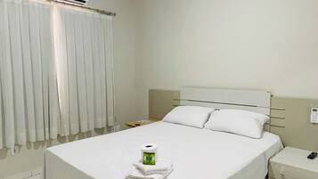 3 quartos, ferros/tábuas de passar roupa, Wi-Fi de cortesia