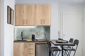 Apartment, Mountain View | Private kitchen | Full-sized fridge, espresso maker, coffee/tea maker, electric kettle