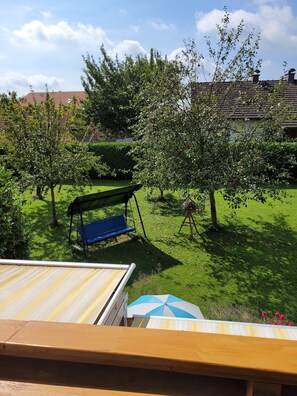 Property grounds - Apartment "Ferienwohnung bei Helga" with Balcony (Tittmoning)