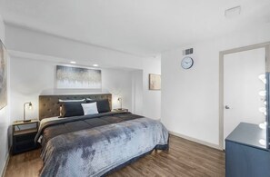 2 bedrooms, iron/ironing board, WiFi, bed sheets