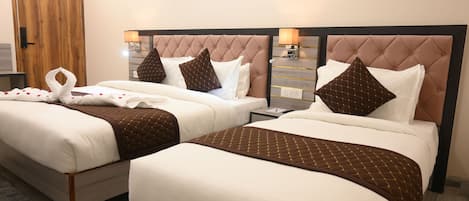 Family Room | Select Comfort beds, minibar, free WiFi, bed sheets