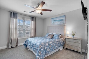2 bedrooms, desk, iron/ironing board, travel cot