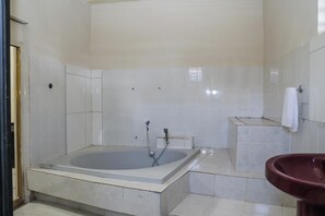 Hair dryer, towels, toilet paper