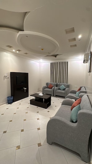 Kamar | Area keluarga