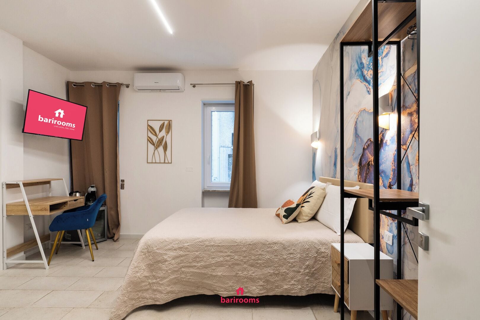 Desk, iron/ironing board, free WiFi