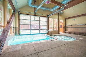 A heated pool - Trails End Après Penthouse Condo - Ski In/Out, Walk Downtown! (Breckenridge)