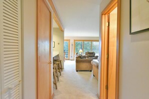 TV connectée, cheminée