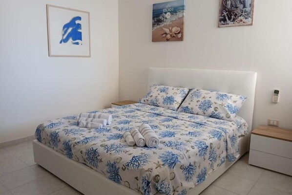 1 bedroom, iron/ironing board