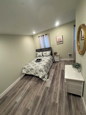 1 Schlafzimmer, WLAN, Bettwäsche